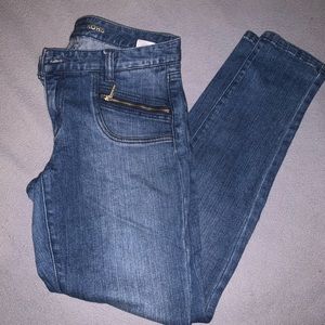 Meet your Posher, Eve